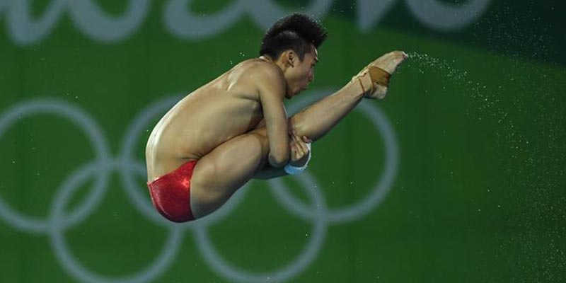 男子10m高飛び込み、陳艾森が金メダルを獲得