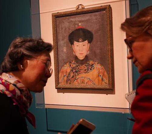 「鳳舞紫禁－清代皇后の芸術と生活」展、ワシントンで開催
