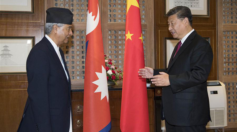 習近平主席、ネパール会議派総裁と会見
