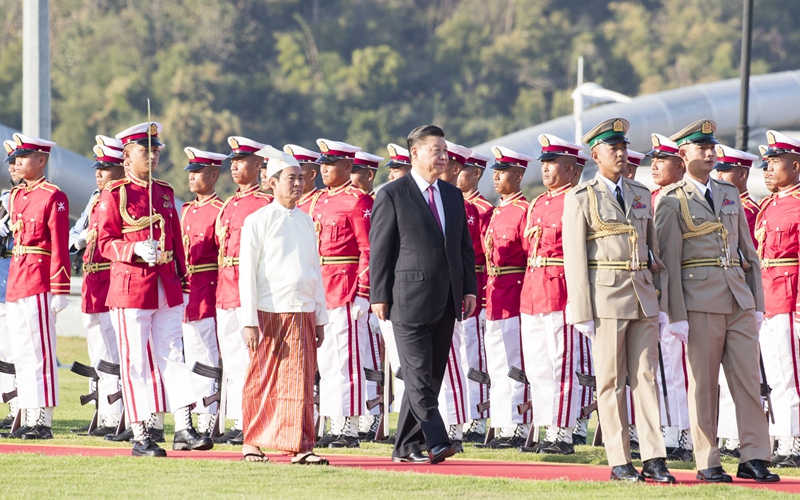 習近平主席、ミャンマー大統領主催の歓迎式典に出席