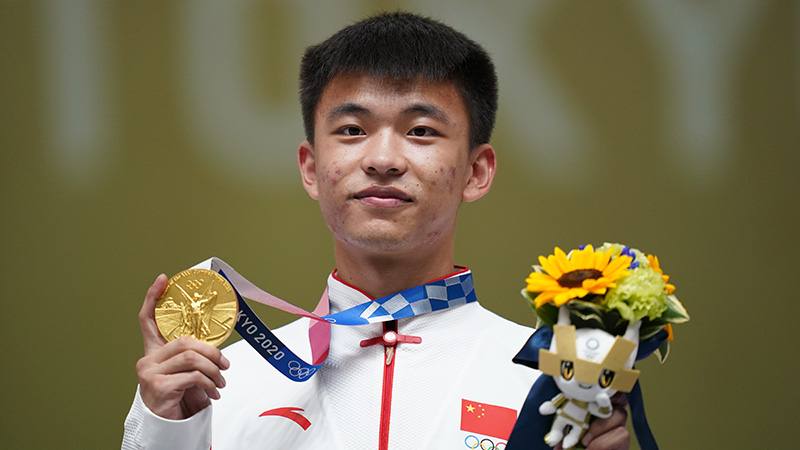 射撃男子ライフル３姿勢、中国の張常鴻が金メダル　東京五輪