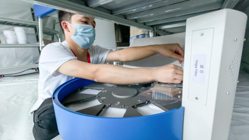 エアドーム型実験室設置、核酸検査能力１日１５万件　江蘇省揚州市