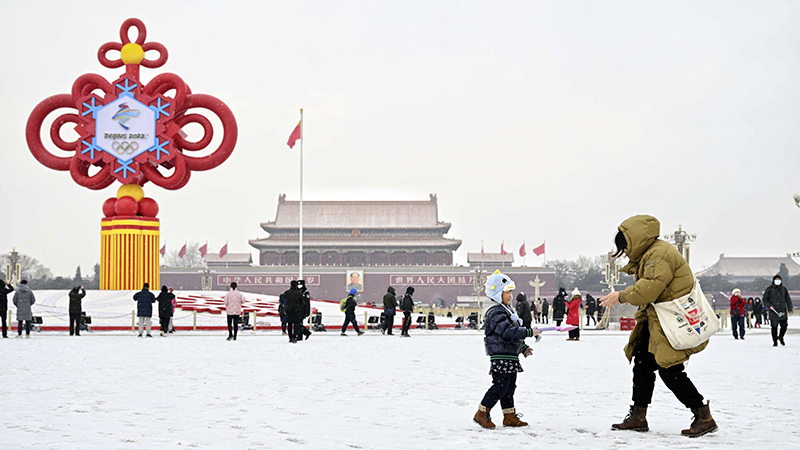 北京市に雪、一面の銀世界に