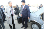 日本政府代表団、十年ぶり朝鮮に訪問