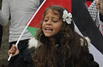 写真物語：パレスチナの「幼い記者」