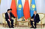 習近平主席、カザフスタンのナザルバエフ大統領と会談