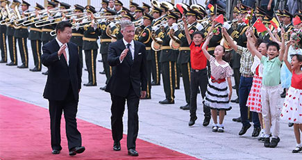 習近平主席は儀式を開き、ベルギー国王の中国訪問を歓迎