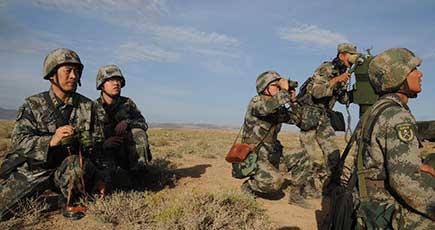 中国陸軍が「火力—2015・山丹」防空兵部隊の地域を越えた基地化演習を実施