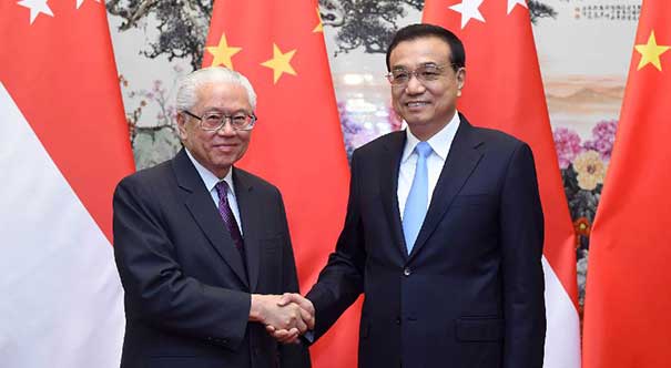 李克強総理がシンガポールの陳慶炎大統領と会見