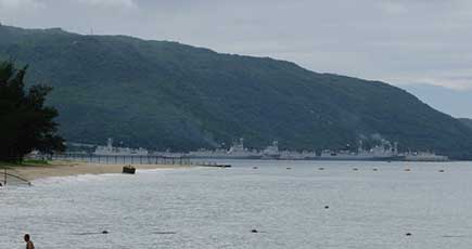中国海軍の中華神盾5隻が南方に結集