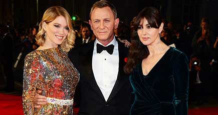 映画「007 スペクター」の英国ロイヤルプレミア　レッドカーペットを歩く錚々たるスターたち