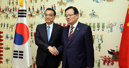 李克強総理は鄭義和韓国国会議長と会見