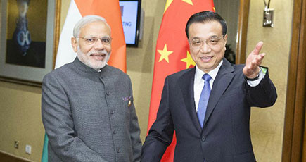 李克強総理、インドのモディ首相と会見