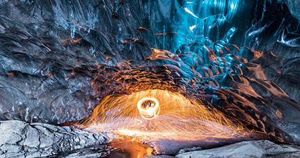 氷と火の歌：氷河の絶美写真