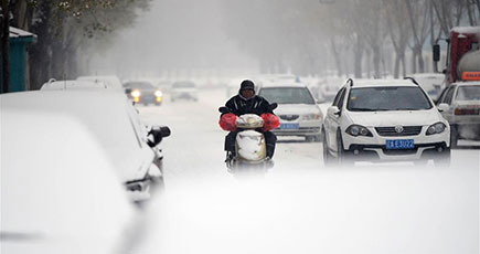 大雪で遼寧の高速道路10本が閉鎖に