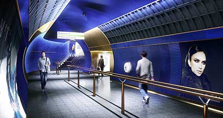 ロンドン地下鉄駅改造計画　青い壁と巨大掲示板が未来的