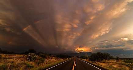 米カメラマン、雷の驚異的な美を撮影