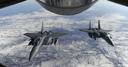 米空軍が2015年の最高写真を発表