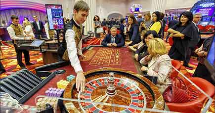 ロシアの極東賭博場　中日韓の観客を引き寄せる