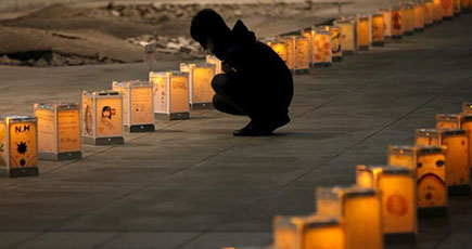 東京で灯篭イベント　東日本大震災の犠牲者を追悼