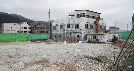 東日本大震災から5周年　進まぬ復興