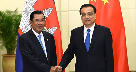 李克強総理がカンボジアのフン・セン首相と会見