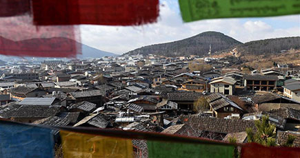 雲南省シャングリラ市　修復後の独克宗古城を訪問