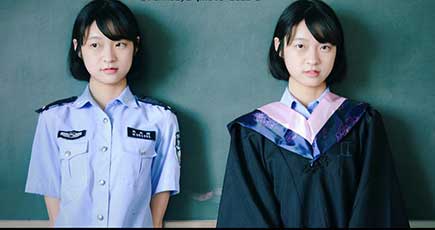 四川警察学院学生のストーリーのある卒業写真がネットで話題に