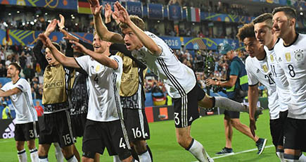 サッカー欧州選手権：ドイツはイタリアを破り4強へ