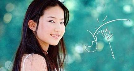 人気女優劉亦菲がデビューする前の写真　幼くても美しい