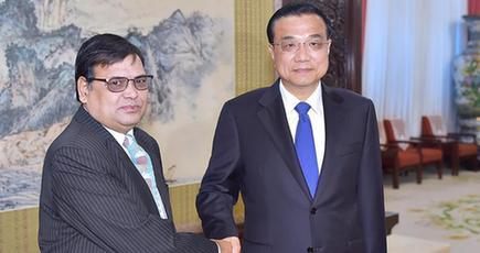 李克強総理、ネパール新首相の特使と会見