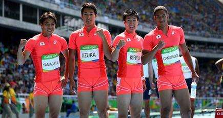 五輪の陸上、男子400メートルリレー予選で、日本がアジア新記録をマーク