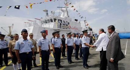 フィリピンが日本から購入した巡視船がマニラに到着