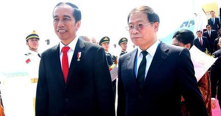 インドネシアのジョコ大統領が杭州に到着