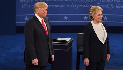 アメリカ大統領候補は第2回テレビ討論会を行う