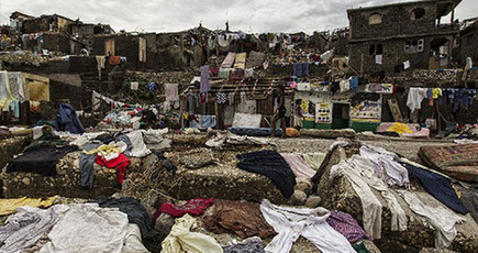 ハイチ、大型ハリケーン「マシュー」の犠牲者を全国で追悼
