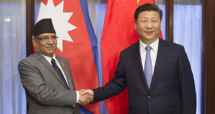 習近平主席はネパール首相と会見