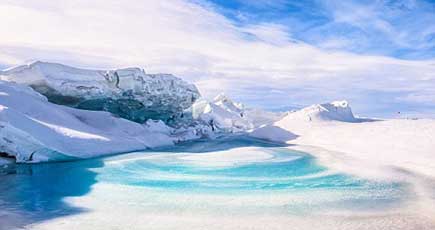 極寒に立ち向かう科学者　魅惑的な南極州を撮影