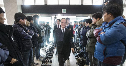 記者の手記：1枚の写真から韓国政界の嵐の中にある韓日『軍事情報保護協定』を見る