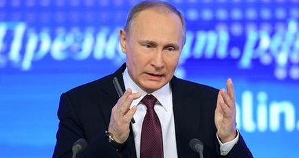 ロシアのプーチン大統領、年度記者会見を行い