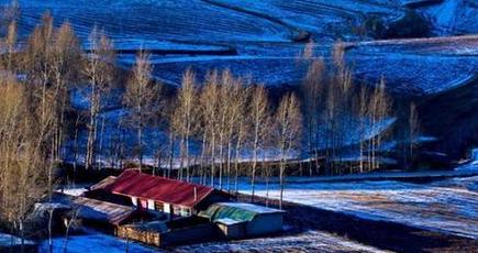 甘粛省の山村、美しい風景を撮影