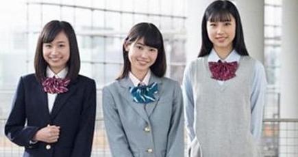 日本一の制服美少女、グランプリは鈴木えりかさん