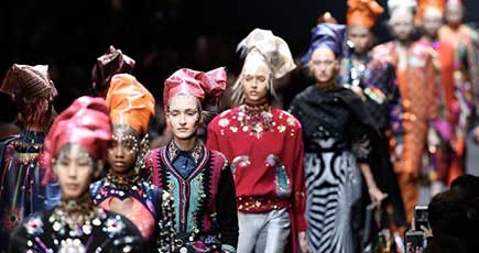 パリファッションウィークー：インドデザイナーのブランドManish Aroraが秋冬新作を発表