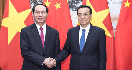 李克強氏、ベトナムのチャン・ダイ・クアン国家主席と会見