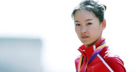 楊家玉、女子２０キロ競歩で金メダル