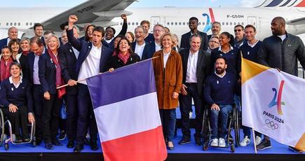 パリオリンピック招致委員会代表団はパリに戻り