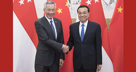 李克強総理、シンガポール首相と会談