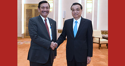 李克強総理、インドネシアのルフット調整相と会見