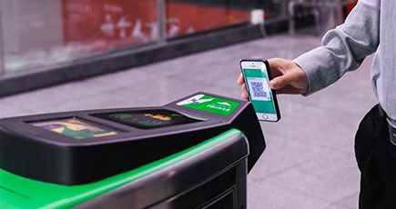 深圳地下鉄、全線で二次元バーコード改札を導入