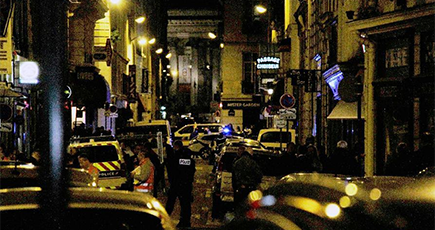 仏パリで襲撃事件　１人死亡、４人負傷